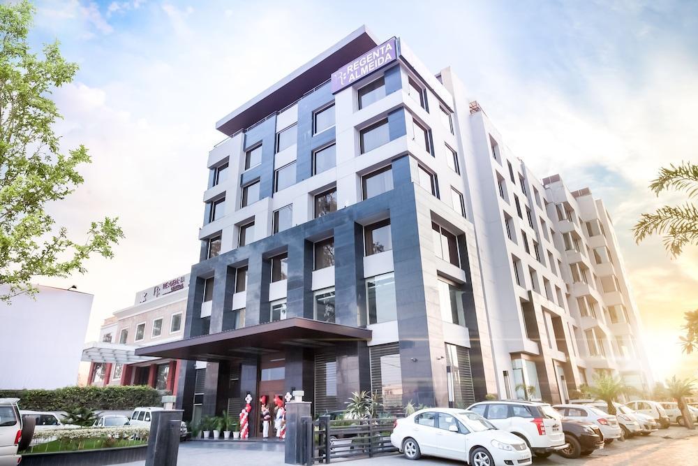 Country Inn & Suites By Radisson Chandigarh Zirakpur Extérieur photo