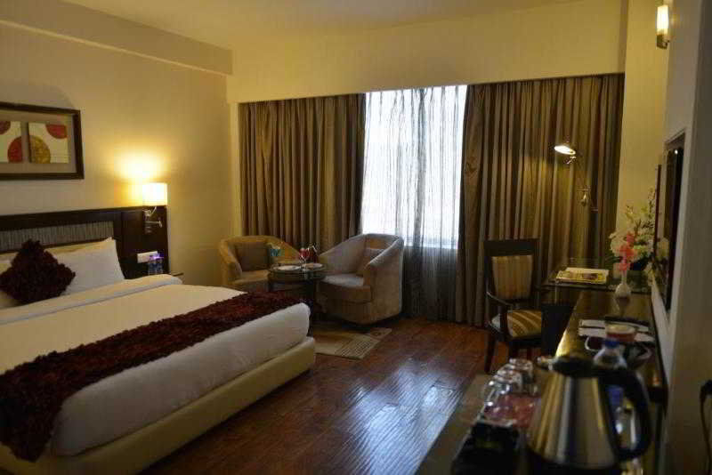 Country Inn & Suites By Radisson Chandigarh Zirakpur Extérieur photo