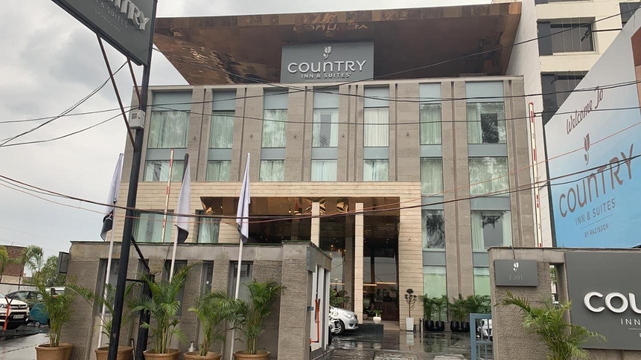 Country Inn & Suites By Radisson Chandigarh Zirakpur Extérieur photo
